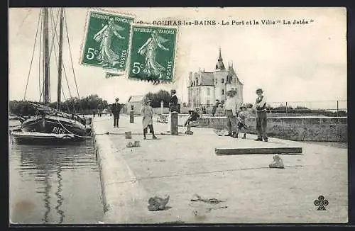 AK Fouras-les-Bains, Le Port et la Villa La Jetée