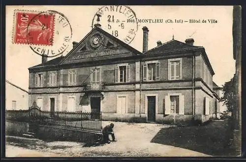 AK Montlieu, Hôtel de Ville