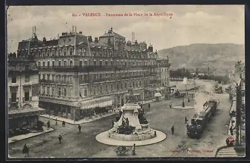 AK Valence, Panorama de la Place de la République avec fontaine et train à vapeur