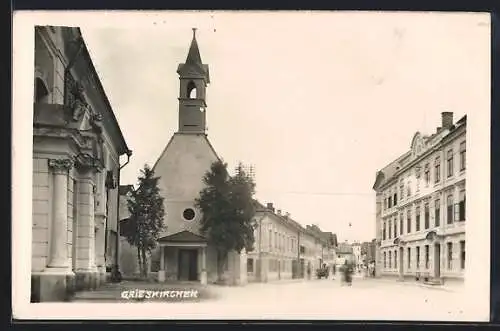 AK Grieskirchen, Ortspartie mit Kapelle