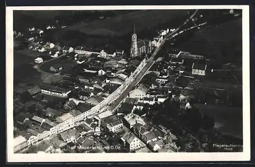 AK Mauerkirchen /O. Oe., Ortsansicht vom Flugzeug aus