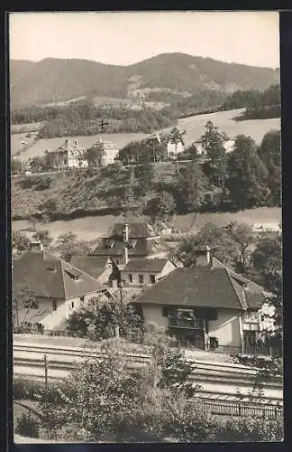 AK Weyer a. d. Enns, Ortsansicht mit Bahngleisen