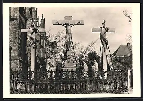 Foto-AK Deutscher Kunstverlag, Nr. 17: Xanten, Der Viktorsdom, Kreuzigungsgruppe 1526-36