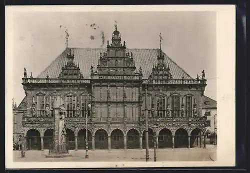 Foto-AK Deutscher Kunstverlag, Nr. 25: Bremen, Rathaus mit Denkmal