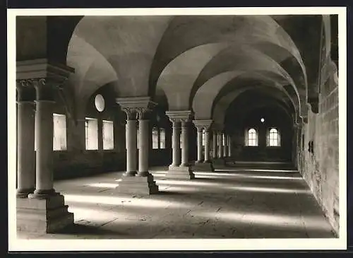 Foto-AK Deutscher Kunstverlag, Nr. 12: Maulbronn, Ehemaliges Zisterzienserkloster, Laienrefektorium im Westflügel