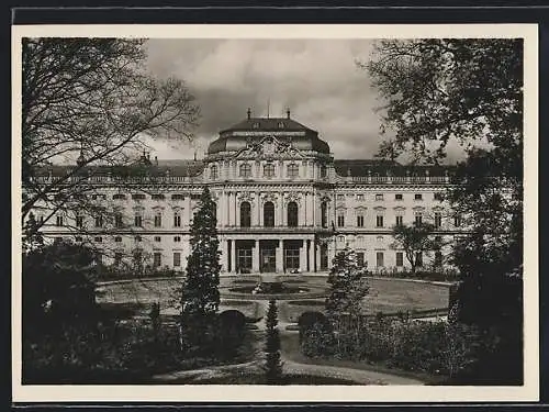 Foto-AK Deutscher Kunstverlag, Nr. 22: Würzburg, Residenz, Gartenseite