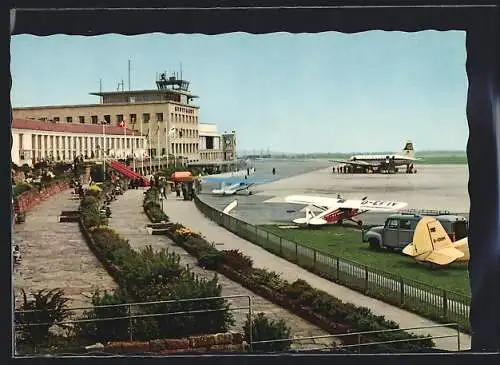 AK Stuttgart, Flughafen mit dem Vorfeld und dem Tower