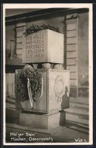 AK München, Pfälzer Stein am Odeonsplatz