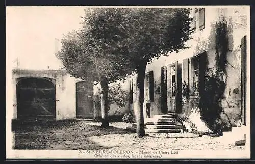 AK Saint-Pierre-d’Oléron, Maison de Pierre Loti, Maison des aïeules, facade intérieure