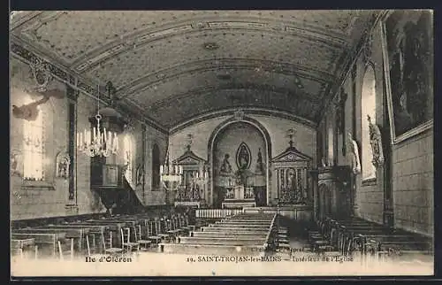 AK Saint-Trojan-les-Bains, Intérieur de l`église