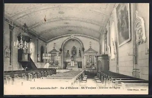 AK Saint-Trojan, Intérieur de l`Église