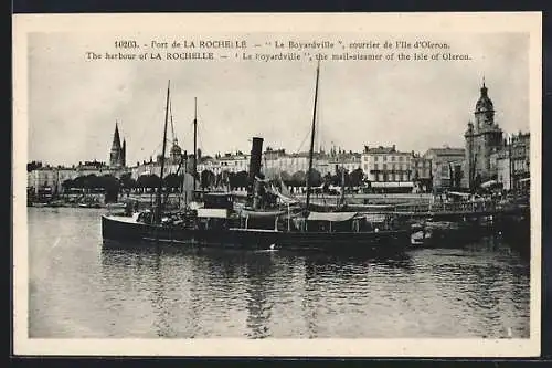 AK La Rochelle, Port avec le paquebot postal Le Boyardville