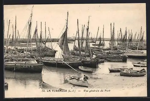 AK La Turballe, Vue générale du Port