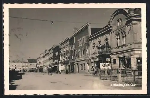 AK Altheim /O.-Ö., Bäckerei Josef Fessl und Schuhgeschäft Ferdinand Meindl