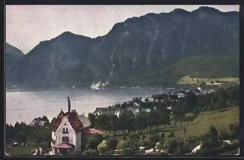 AK Unterach am Attersee, Ortspanorama mit Gebirge