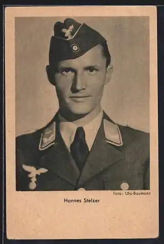 AK Schauspieler Hannes Stelzer in Uniform mit Käppi