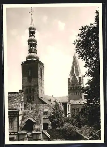 Foto-AK Deutscher Kunstverlag, Nr. 25: Soest, Blick auf Petrikirche und Dom