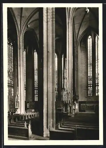 Foto-AK Deutscher Kunstverlag Nr. 28: Soest, Kirche S. Maria zur Wiese, Blick durch die Schiffe