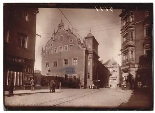 Fotografie Brück & Sohn, Meissen, Ansicht Freiberg i. Sa., Partie in der Erbischen Strasse mit Blick zum Rathaus