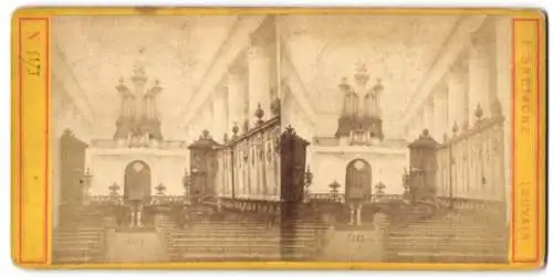 Stereo-Fotografie C. Bretagne, Louvain, unbekannter Ort, Innenansicht einer Kirche