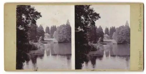 Stereo-Fotografie W. Herrmann, Eisenach, unbekannter Ort, kleines Schloss am Ufer eines Gewässers