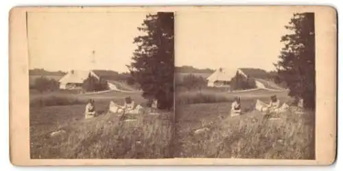 Stereo-Fotografie unbekannter Ort, Damen mit Picknickkorb vor einem Gutshaus