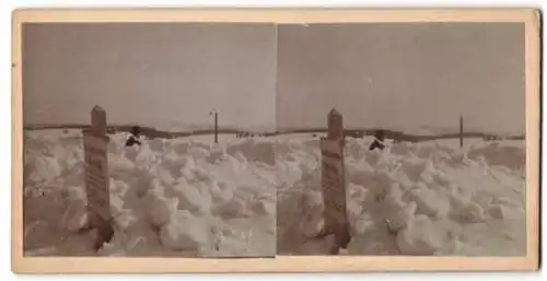 5 Stereo-Fotografien P. Straub, Furtwangen, Ansicht Gütenbach, Strasse zum Ort durch den Schnee gefräst 1907