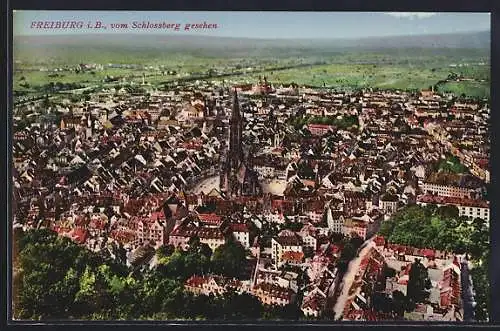 AK Freiburg i. B., Teilansicht mit Kirche vom Schlossberg gesehen