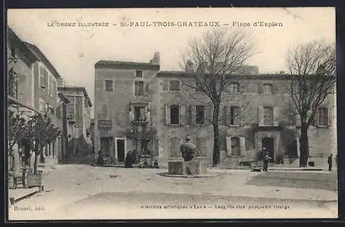 AK Saint-Paul-Trois-Châteaux, Place d`Esplan avec fontaine et bâtiments environnants