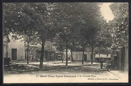 AK Saint-Paul-Trois-Châteaux, La Grande Place