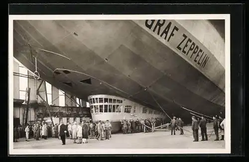 AK Luftschiff Graf Zeppelin startbereit in der Halle