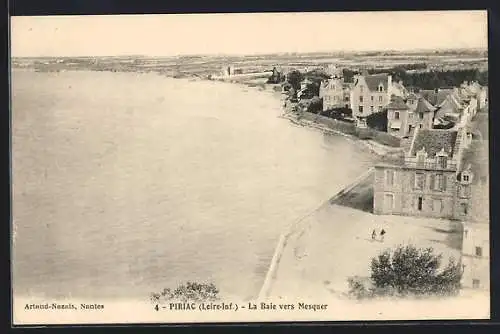 AK Piriac, La Baie vers Mesquer et les maisons le long de la côte