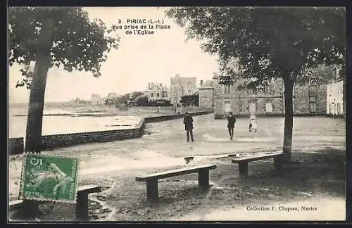 AK Piriac, Vue prise de la Place de l`Église