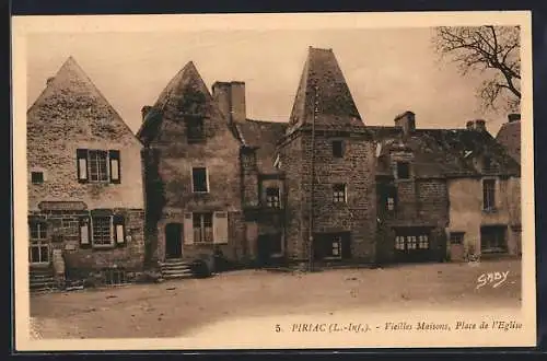 AK Piriac, Vieilles Maisons, Place de l`Église