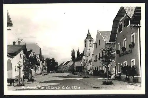 AK Putzleinsdorf im Mühlkreis, Strassenpartie mit Gasthaus