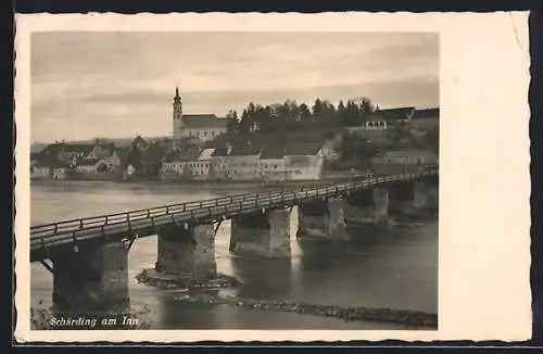 AK Schärding, Blick zum Ort über die Inn-Brücke