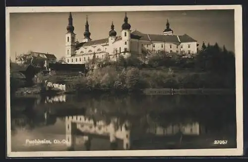 AK Puchheim, Blick vom See auf das Schloss