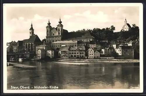 AK Steyr /Oberd., Teilansicht mit Michaeler-Kirche