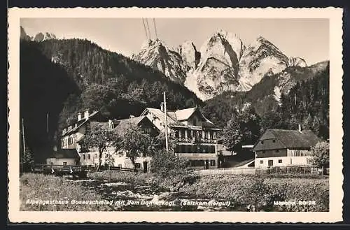 AK Gosau /Salzkammergut, Gasthaus Gosauschmied mit Donnerkogl