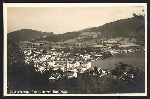 AK Gmunden /Salzkammergut, Ansicht vom Hochkogl