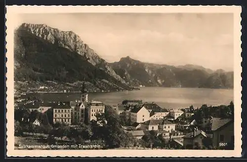 AK Gmunden /Salzkammergut, Ansicht mit Traunsee