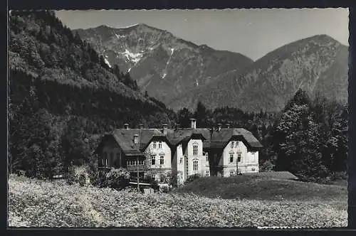 AK Lauffen /O. Österr., Kinderheim Sulzbach mit Bergpanorama