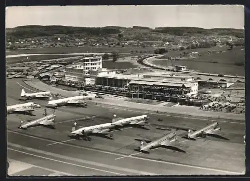 AK Kloten /Zürich, Flughafen vom Flugzeug aus