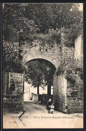 AK Guérande, Porte Bizienne, facade intérieure