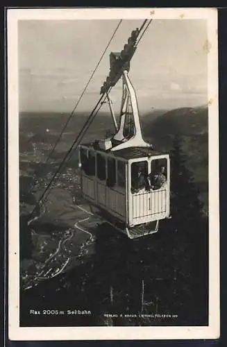 AK Rax, Waggon der Seilbahn mit Passagieren