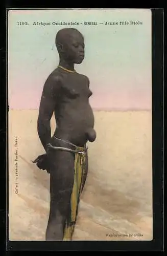 AK Senegal, Jeune fille Diola