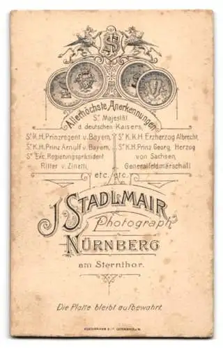 Fotografie J. Stadlmair, Nürnberg, am Sternthor, Porträt eines jungen Mannes