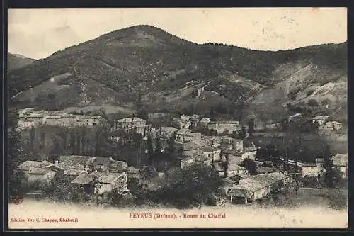 AK Peyrus, Route du Chaffal et vue sur les collines environnantes