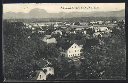 AK Attnang, Ortsansicht mit Blick zum Traunstein