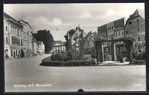 AK Eferding, Hauptplatz mit Geschäften